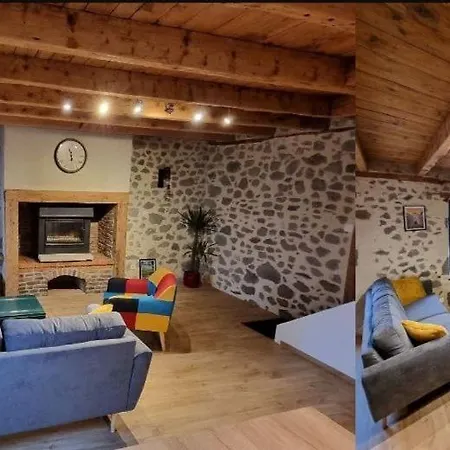 Au Coin Des Amis Hébergement de vacances *